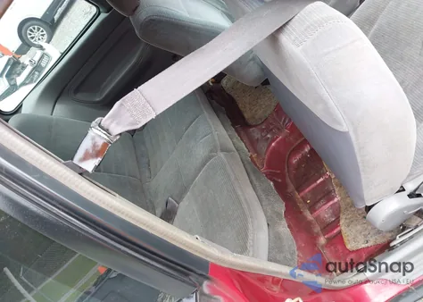 1994 Ford Escort Lx/Sport z USA, uszkodzony, nr VIN 1FARP11J7RW195899